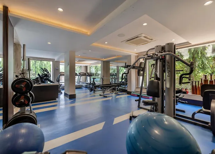 Quality Inn PatriaAirport Hotel